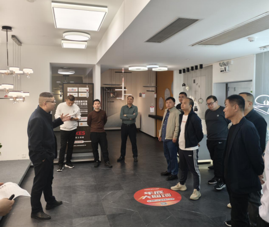 澳克士智能照明核心運(yùn)營(yíng)商齊聚中山，共謀2024發(fā)展新篇章